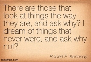 ツボミ  育つ！